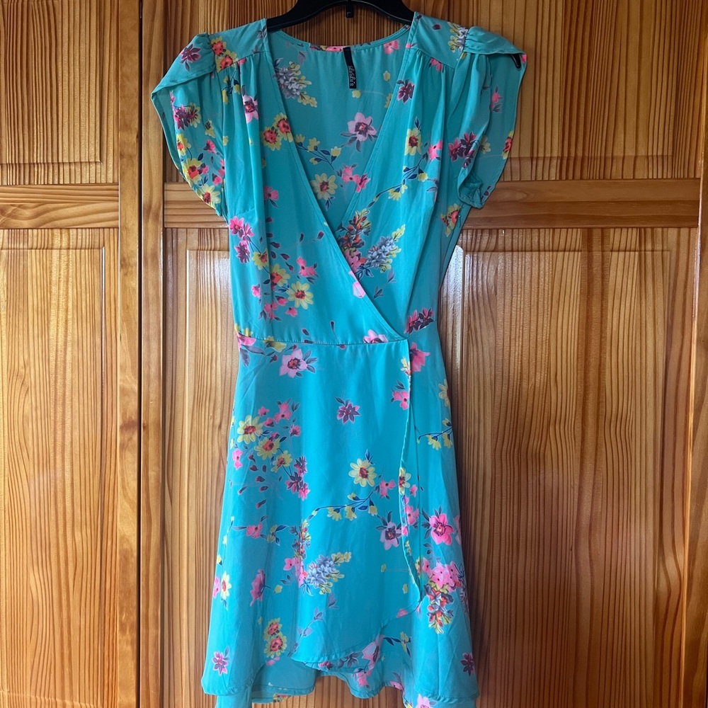 Lulu's Teal Floral Mini Fake Wrap Dress Size Small